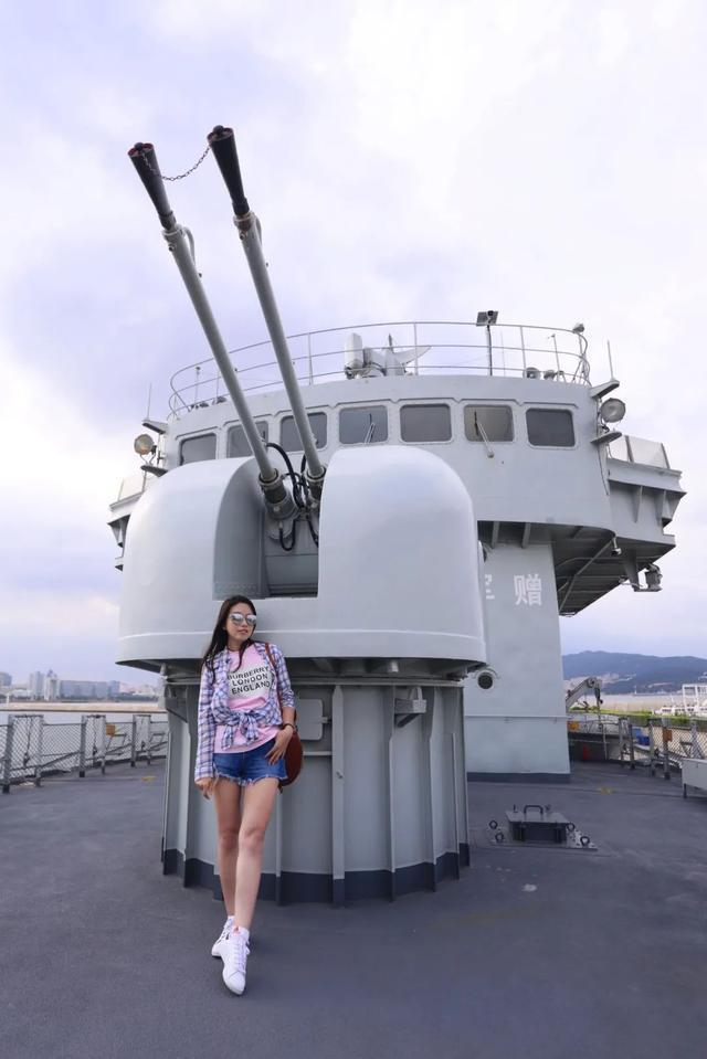 威海110號(hào)驅(qū)逐艦，中國海軍的新銳力量，威海110號(hào)驅(qū)逐艦，中國海軍新銳力量亮相