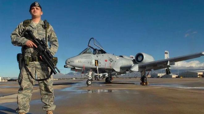 中國空軍實(shí)力世界排行探究，中國空軍實(shí)力全球排名探究