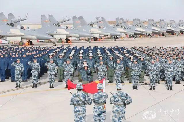 海陸空三軍演練視頻，展現(xiàn)國(guó)家的力量與榮耀，國(guó)家力量與榮耀，海陸空三軍演練全景展示