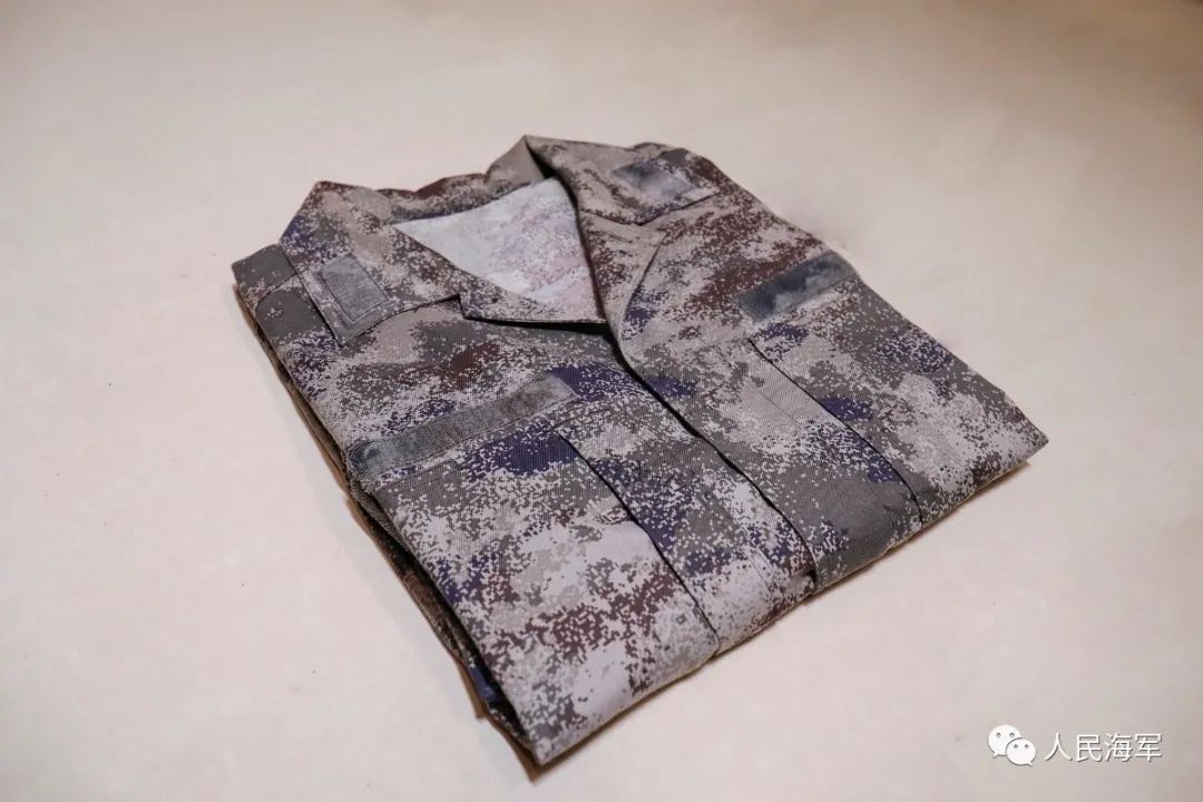 星空迷彩服的顏色解析，星空迷彩服顏色解析