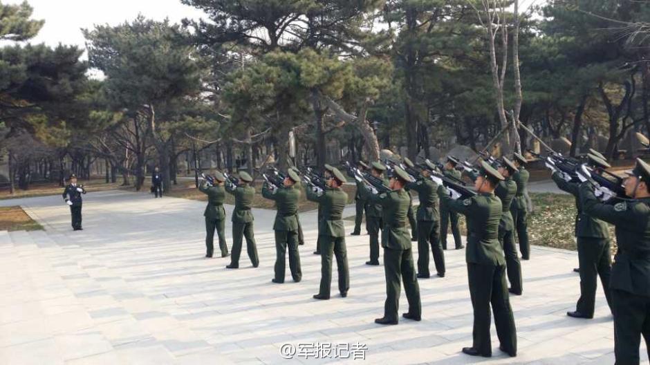 志愿軍烈士遺骸安葬沈陽，英雄歸故里，精神永傳承，英雄歸鄉(xiāng)，志愿軍烈士遺骸安葬沈陽，精神傳承不朽