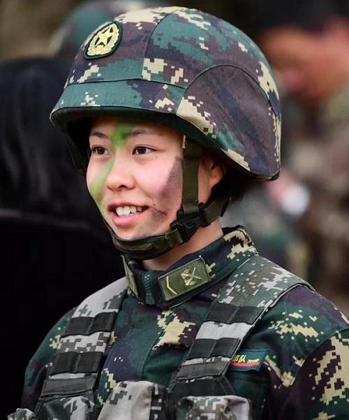 中國(guó)女特種兵的過人之處，勇氣、智慧與堅(jiān)韌的象征，中國(guó)女特種兵，勇氣、智慧與堅(jiān)韌的象征，過人之處全解析