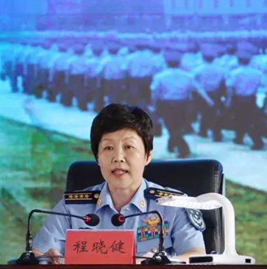 程曉健少將家庭背景，軍魂的傳承與文化的熏陶，程曉健少將，軍魂傳承與文化熏陶下的家庭背景