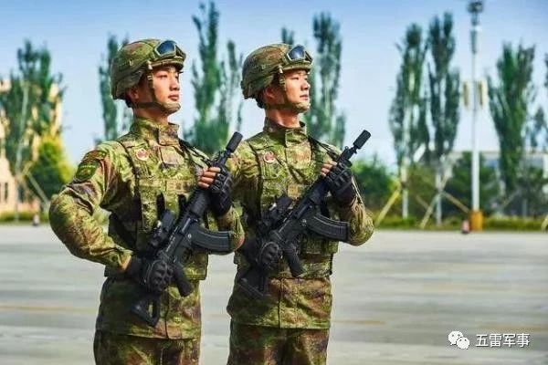 星空迷彩，部隊(duì)新式軍裝的嶄新篇章，星空迷彩，部隊(duì)新式軍裝開啟嶄新篇章
