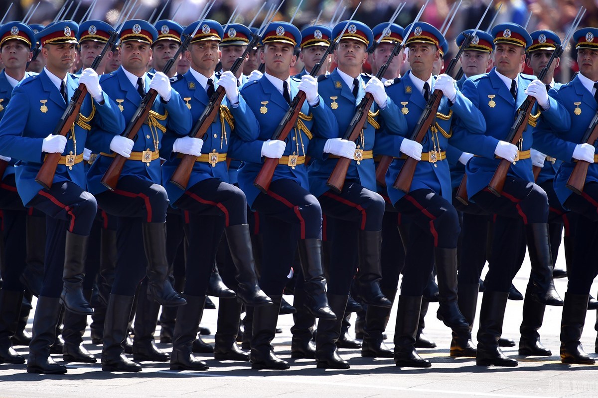 抗戰(zhàn)閱兵全程，回顧與致敬，抗戰(zhàn)閱兵全程回顧，致敬英雄，銘記歷史