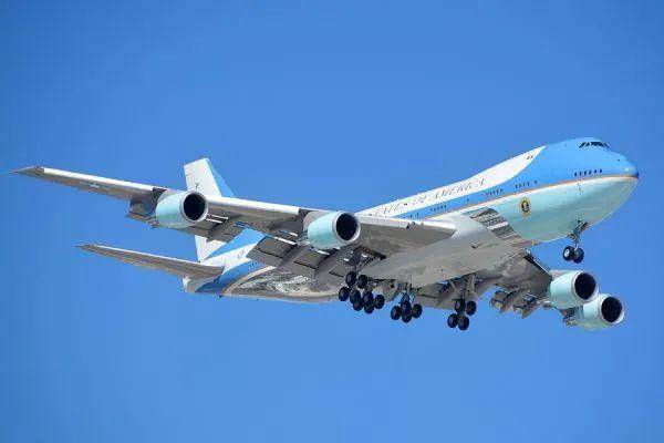 空軍一號(hào)，揭秘總統(tǒng)專屬飛行器的神秘面紗，空軍一號(hào)，揭開總統(tǒng)專屬飛行器的神秘面紗