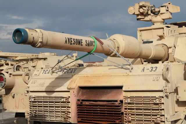 M1A2艾布拉姆斯與豹2A7，兩大坦克巨頭的交鋒與對比，M1A2艾布拉姆斯與豹2A7，兩大坦克巨頭交鋒，實力對比分析