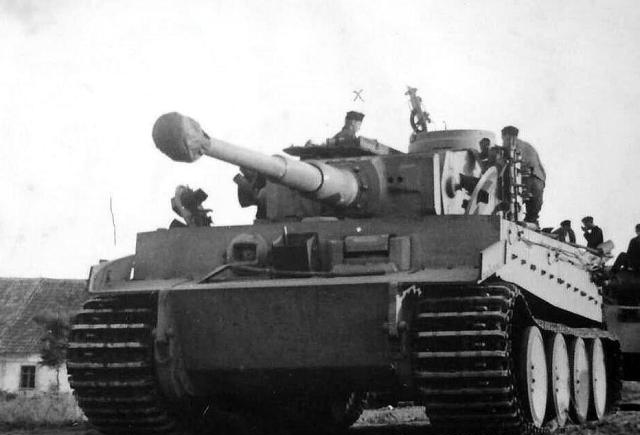 虎式坦克線圖，二戰(zhàn)中的鋼鐵巨獸，虎式坦克線圖，二戰(zhàn)鋼鐵巨獸的震撼力量