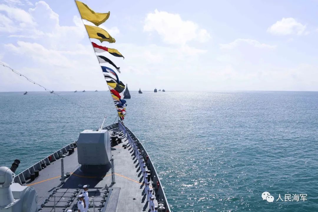 湛江艦水面以上高度，展現(xiàn)中國(guó)海軍力量的驕傲與榮耀，湛江艦水面以上高度，中國(guó)海軍力量的驕傲與榮耀風(fēng)采