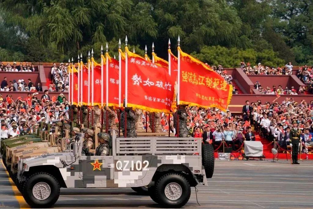 五十四集團(tuán)軍，榮耀與擔(dān)當(dāng)?shù)南笳鳎迨募瘓F(tuán)軍，榮耀與擔(dān)當(dāng)?shù)妮x煌象征