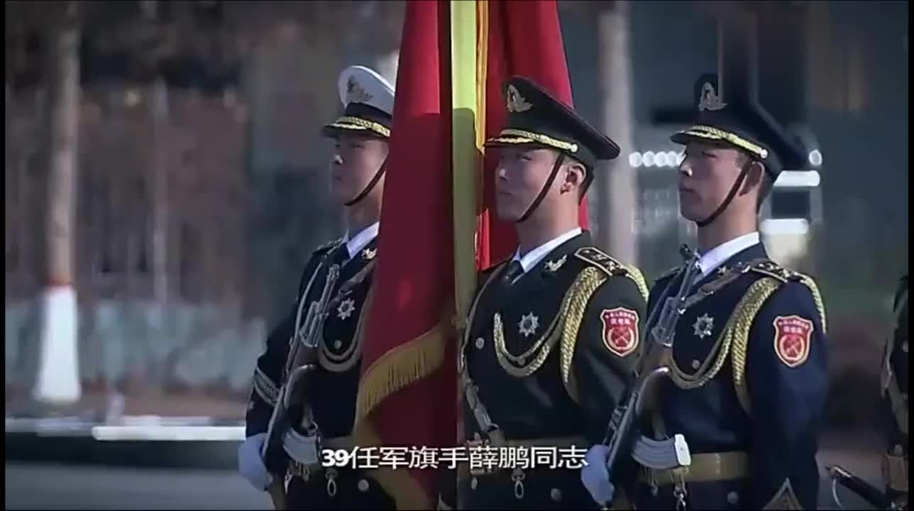 祖國不會(huì)忘記，三軍儀仗隊(duì)視頻中的榮耀與責(zé)任，三軍儀仗隊(duì)展現(xiàn)榮耀與責(zé)任，祖國的銘記與擔(dān)當(dāng)