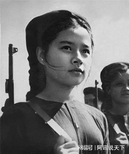 中國(guó)女兵在越南，歷史與現(xiàn)實(shí)的交匯，中國(guó)女兵在越南，歷史與現(xiàn)實(shí)的交織