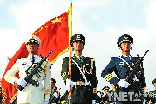 儀仗隊(duì)張洪杰個(gè)人資料，一位英勇無畏的軍人風(fēng)采，儀仗隊(duì)軍人張洪杰的英勇風(fēng)采與個(gè)人資料揭秘