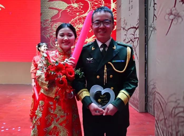 劉金沂的老婆，一位值得尊敬的女性，劉金沂的伴侶，一位令人敬佩的女性