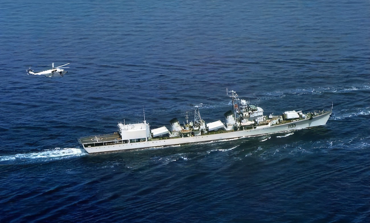 探索中國(guó)海軍力量的璀璨明珠，051A型驅(qū)逐艦圖片解析，中國(guó)海軍力量璀璨明珠，051A型驅(qū)逐艦圖片深度解析