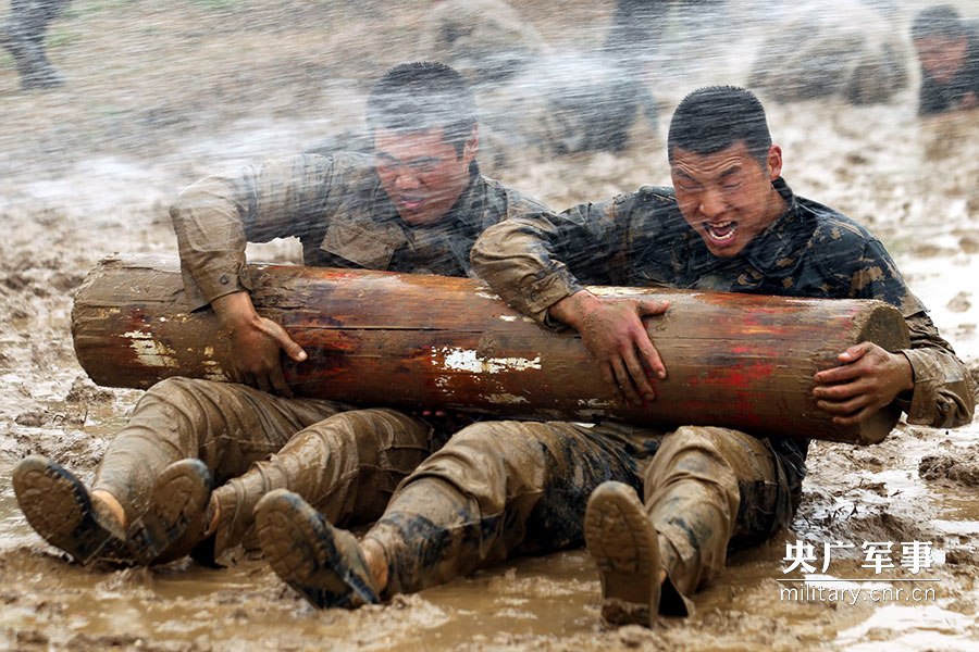 陸軍特戰(zhàn)旅好進嗎？——探尋精英之路的機遇與挑戰(zhàn)，陸軍特戰(zhàn)旅精英之路，機遇與挑戰(zhàn)的探尋之路