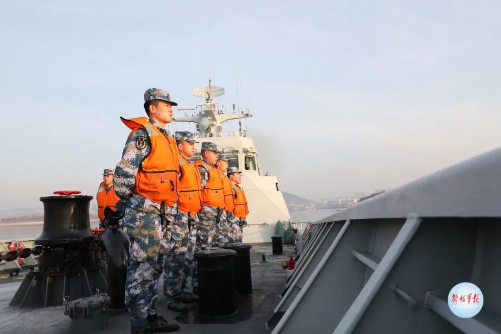 海軍平頂山艦，揭示神秘戰(zhàn)艦的真相，海軍平頂山艦，神秘戰(zhàn)艦揭秘