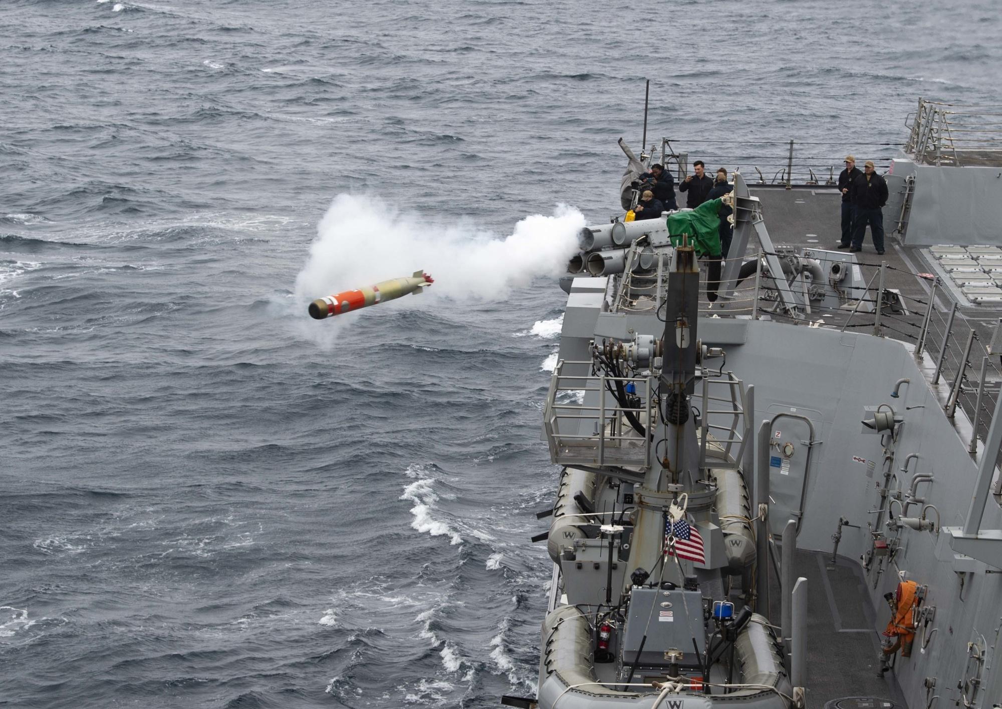 上海艦隊與東海艦隊的關(guān)系探究，上海艦隊與東海艦隊關(guān)系深度解析