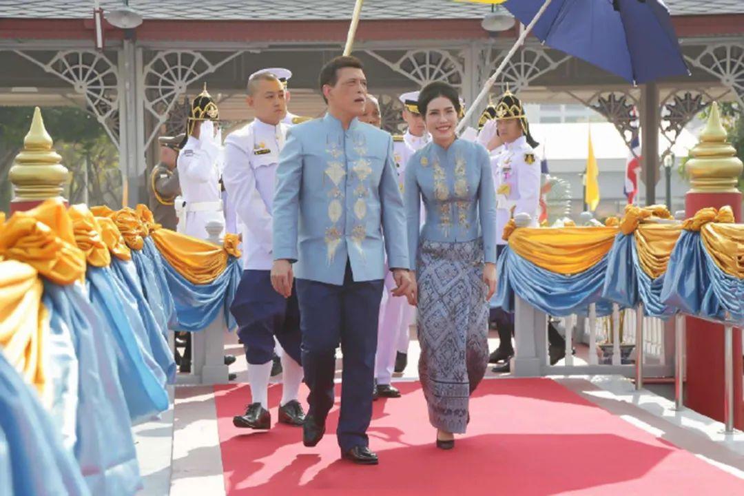 八一勛章子女優(yōu)待，榮譽(yù)背后的關(guān)懷與扶持，八一勛章子女優(yōu)待，榮譽(yù)背后的關(guān)懷與支持