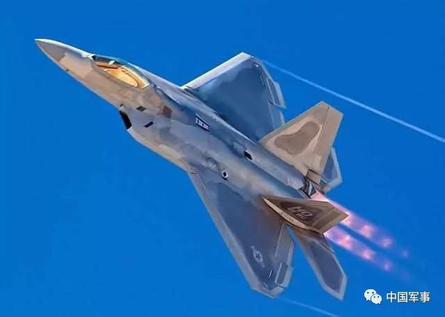 殲-20百公里油耗，現(xiàn)代隱形戰(zhàn)斗機的能效解析，現(xiàn)代隱形戰(zhàn)斗機殲-20的能效解析，百公里油耗揭秘