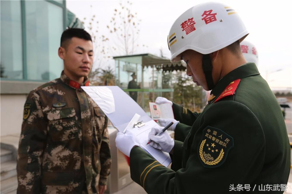 談?wù)勅嬉婪◤膰?yán)治軍，全面依法從嚴(yán)治軍，深度解析與探討