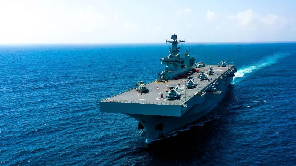 深度解析，中國海軍的驕傲——075型兩棲攻擊艦對(duì)比研究，中國海軍的驕傲，深度解析075型兩棲攻擊艦對(duì)比研究