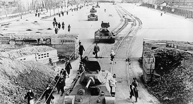 俄美戰(zhàn)爭(zhēng)最新消息，全面揭示已打響的戰(zhàn)役及其深遠(yuǎn)影響，俄美戰(zhàn)爭(zhēng)最新動(dòng)態(tài)，戰(zhàn)役全面揭示及其深遠(yuǎn)影響