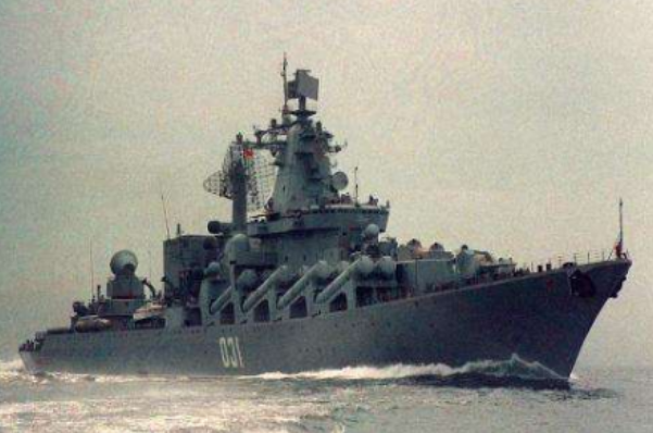 現(xiàn)代戰(zhàn)艦光榮級瓦良格號價格探究，現(xiàn)代戰(zhàn)艦光榮級瓦良格號價格深度解析