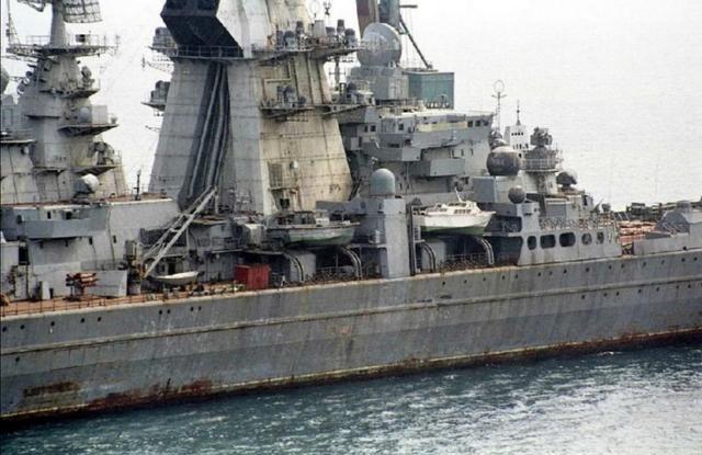 深入解析中國海軍的杰出代表，051C型導(dǎo)彈驅(qū)逐艦，中國海軍杰出代表，051C型導(dǎo)彈驅(qū)逐艦深度解析