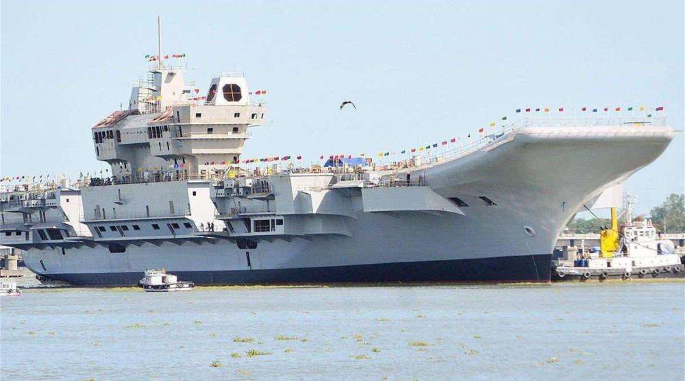 國產(chǎn)航母的服役時間，期待與探索，國產(chǎn)航母服役時間揭秘，期待與探索之旅