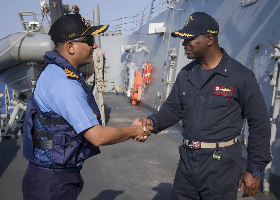 全球網(wǎng)國(guó)際軍事頭條新聞，揭示全球軍事動(dòng)態(tài)，洞悉未來(lái)戰(zhàn)爭(zhēng)趨勢(shì)，全球軍事動(dòng)態(tài)速遞，揭示戰(zhàn)爭(zhēng)趨勢(shì)，聚焦國(guó)際軍事頭條新聞