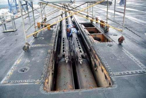 山東號(hào)航母是否存在裂紋的問題探討，山東號(hào)航母裂紋問題深度探討