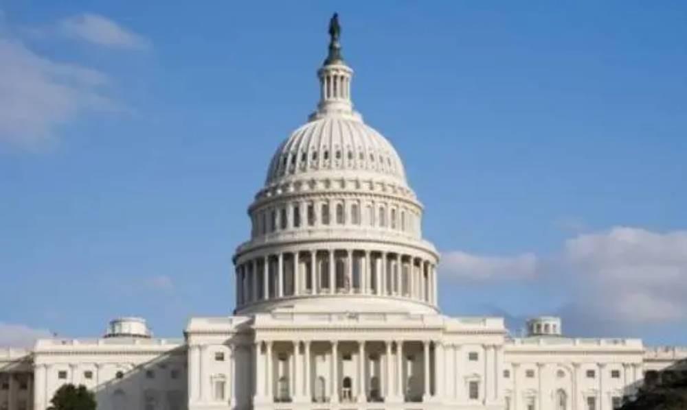 關(guān)于仁愛礁事件，國防部自6月15日起的堅定立場與行動，仁愛礁事件回顧，國防部的堅定立場與行動自6月15日起持續(xù)展現(xiàn)