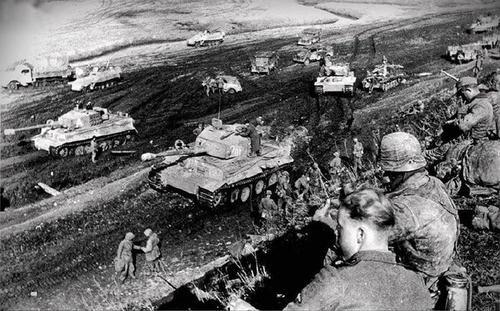 解放軍的十三位裝甲師，歷史與榮耀，解放軍的十三位裝甲師，歷史與榮耀的傳承