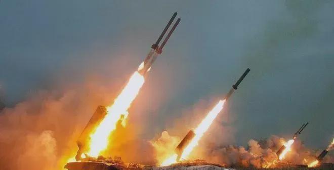 關(guān)于東風(fēng)41導(dǎo)彈爆炸視頻的探討與解析，東風(fēng)41導(dǎo)彈爆炸視頻深度探討與解析