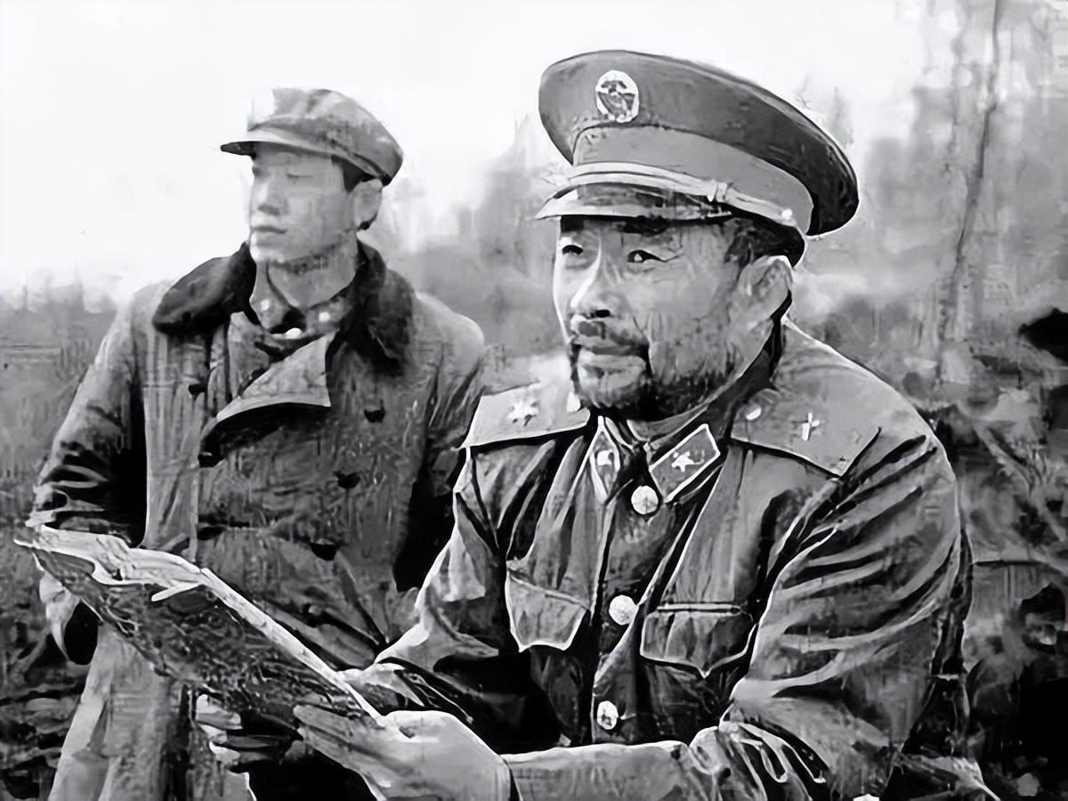 軍改背景下的集團(tuán)軍發(fā)展研究，軍改背景下集團(tuán)軍發(fā)展研究探討