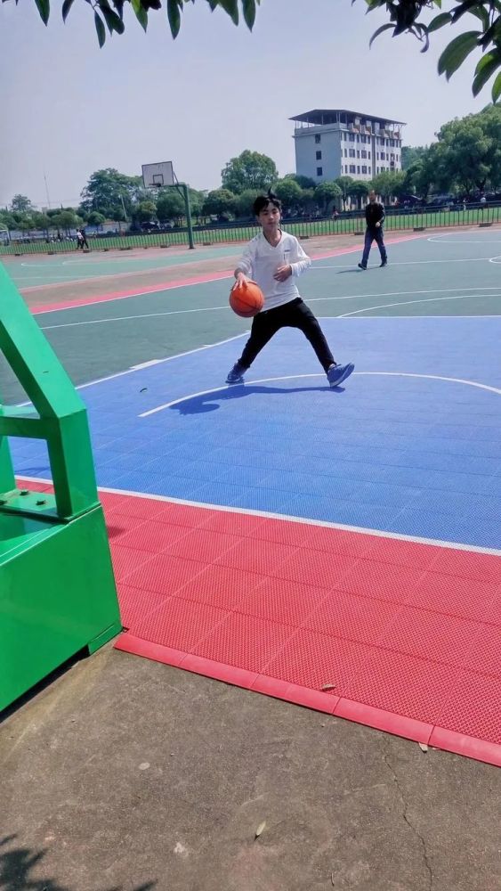 防長(zhǎng)李常福兒子的情況探究，防長(zhǎng)李常福之子情況揭秘