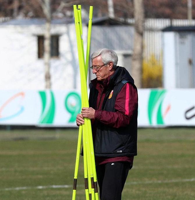 新聞發(fā)布會的問題是否會提前溝通？探究背后的邏輯與實際操作，新聞發(fā)布會問題溝通揭秘，背后的邏輯與實際操作探究