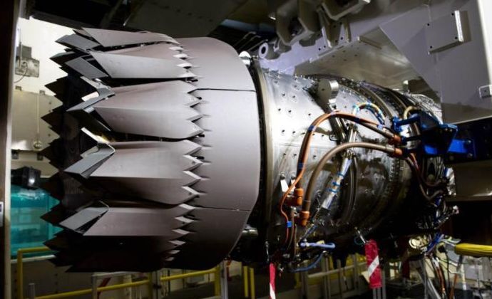 直18直升機(jī)的發(fā)動(dòng)機(jī)，性能、特點(diǎn)與技術(shù)解析，直-18直升機(jī)發(fā)動(dòng)機(jī)性能、特點(diǎn)與技術(shù)深度解析