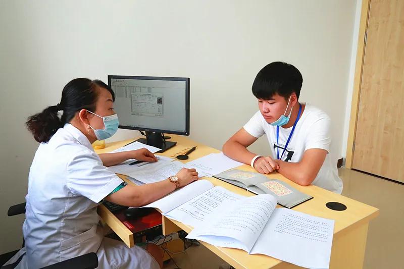 征兵網(wǎng)官網(wǎng)2020征兵宣傳，新時代的征程呼喚英雄，征兵網(wǎng)官網(wǎng)2020征兵宣傳，新時代的征程呼喚英雄啟航