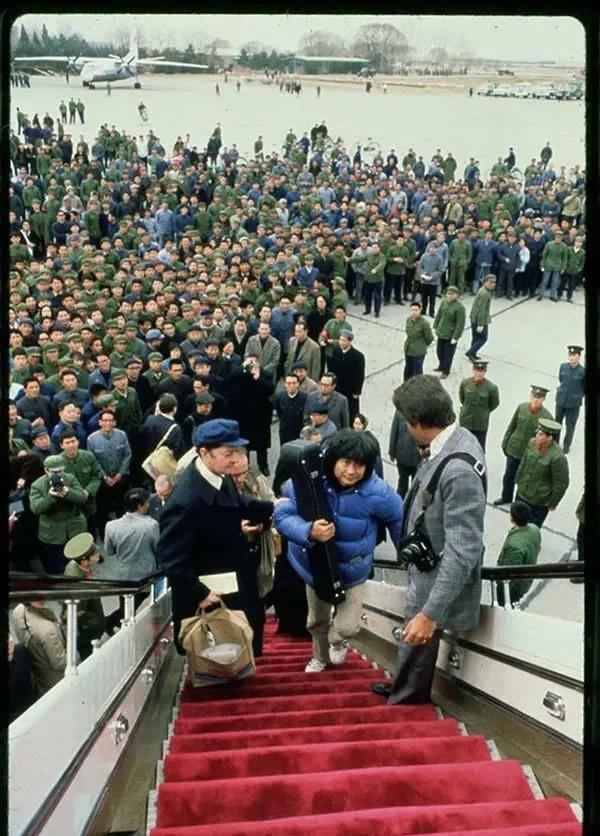 財(cái)經(jīng) 第27頁(yè)