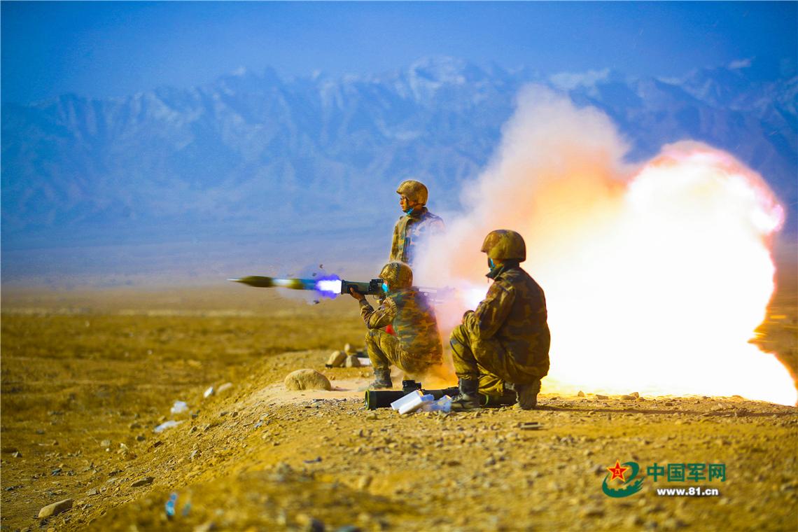 火箭彈出膛瞬間，震撼人心的壯麗畫(huà)卷，火箭騰飛瞬間，壯麗畫(huà)卷震撼人心