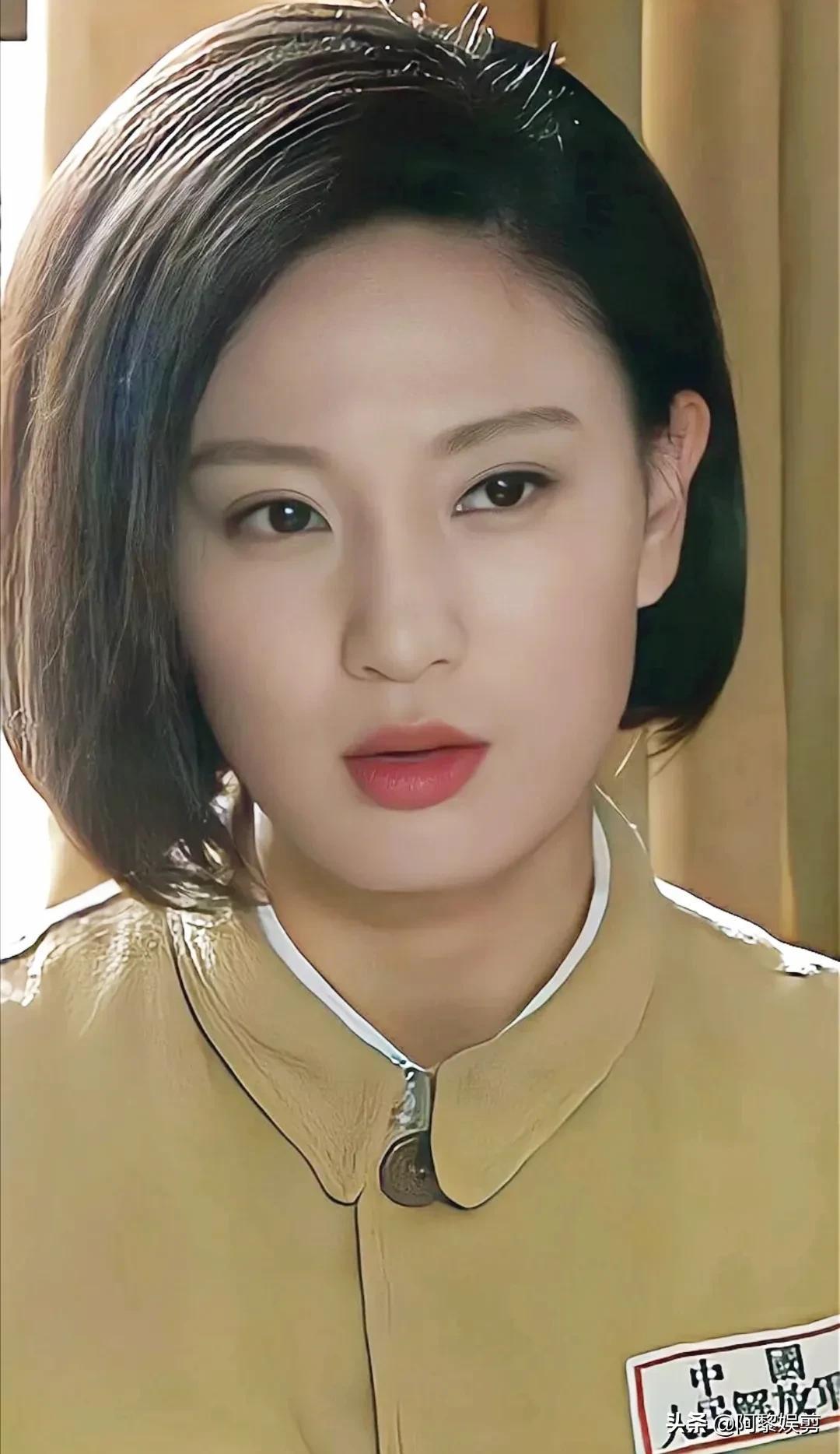 飛行員圖片大全大圖，探索空中英雄的風(fēng)采，飛行員圖片集錦，空中英雄風(fēng)采探索